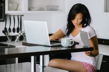 [HOME OFFICE] Como Trabalhar em Casa pela Internet em 2023